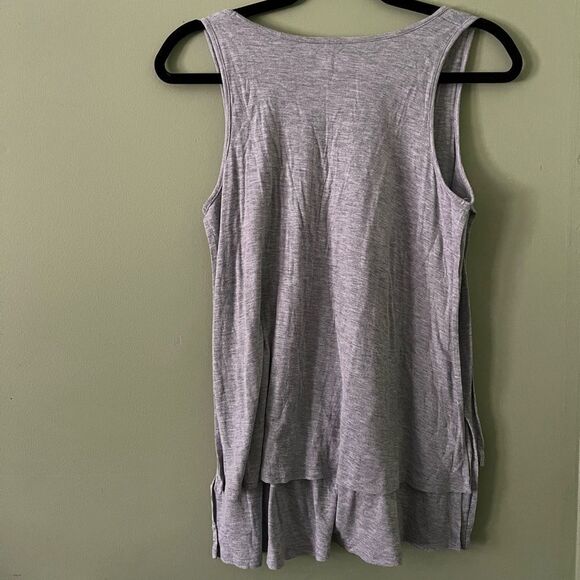Small Grey Saks Fifth Avenue Tank - Picture 3 of 3